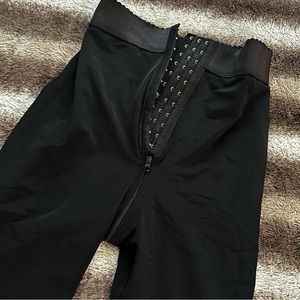 Butt lifter faja short knee length